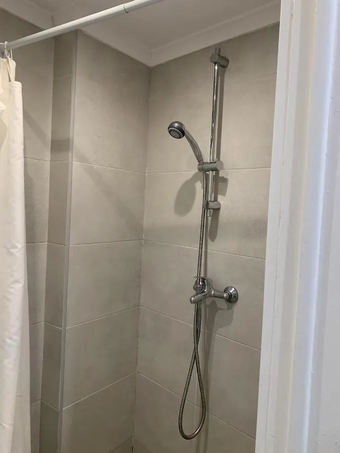 شقة Lisboa  في Calcada De Arroios Pleasant Flat البرتغال